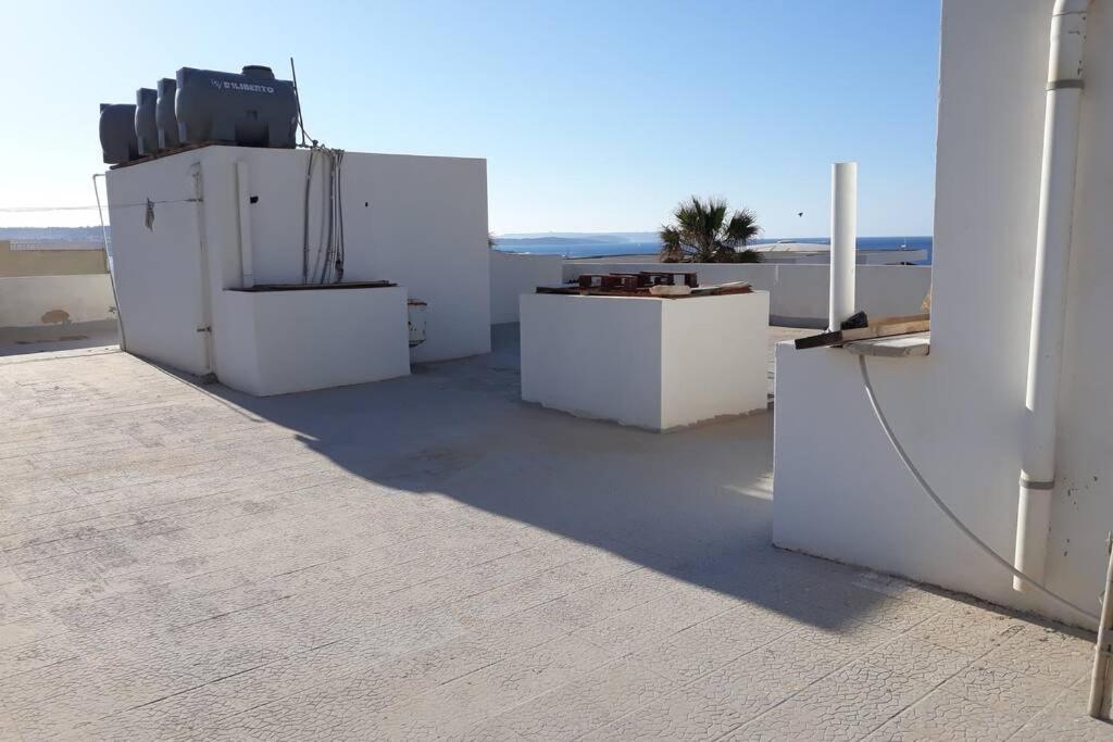 Sunshine Holiday Apartment 5 With Spectacular Seaviews セント・ポールズ・ベイ エクステリア 写真