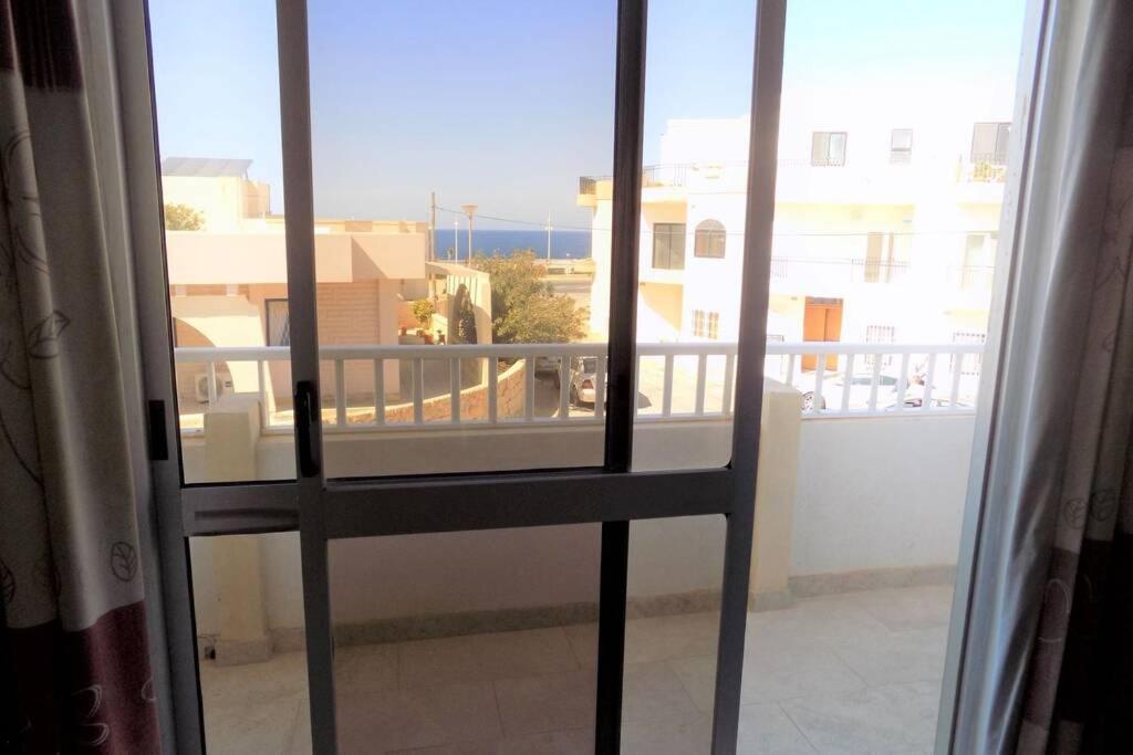 Sunshine Holiday Apartment 5 With Spectacular Seaviews セント・ポールズ・ベイ エクステリア 写真